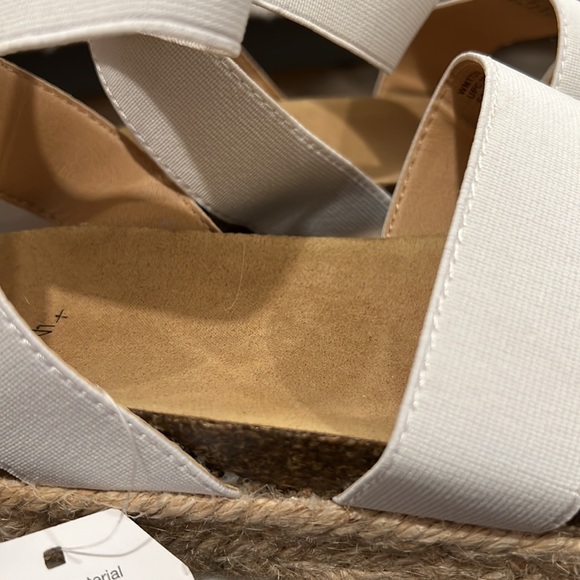 NWT Time & Tru Sandals - Picture 7 of 7